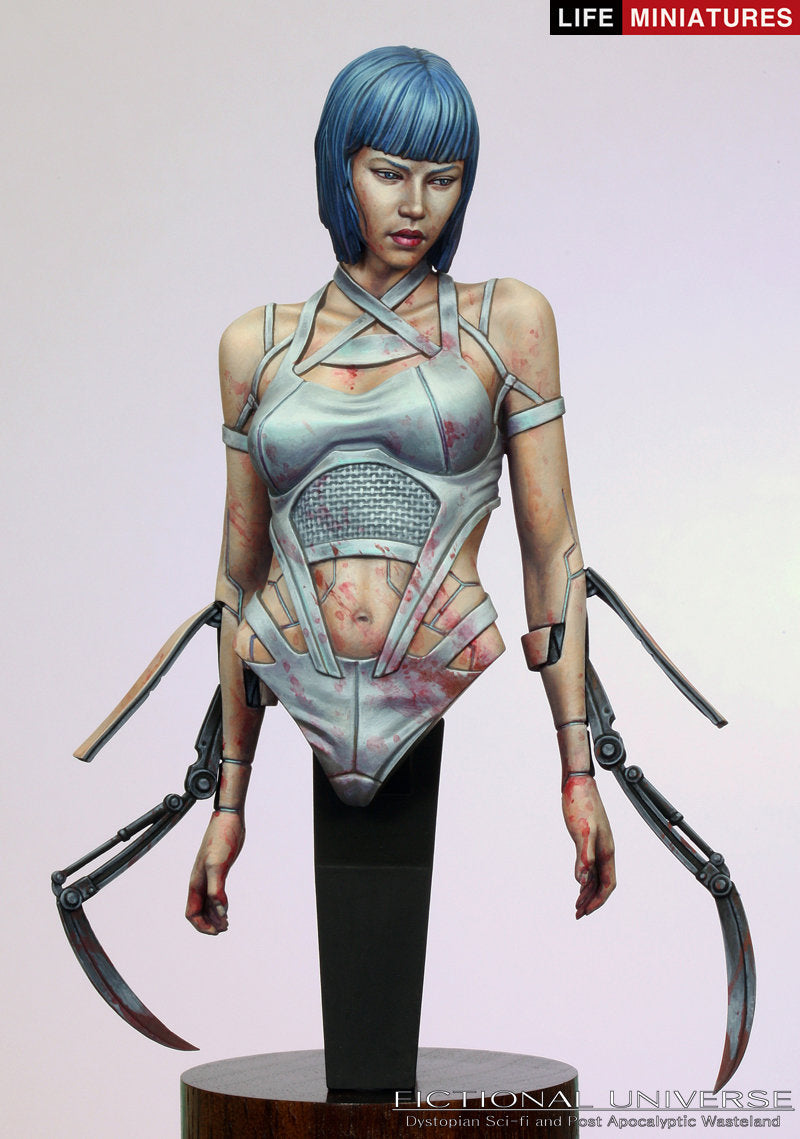 Life miniatures VIOLENCE UNDER THE SKIN BUST