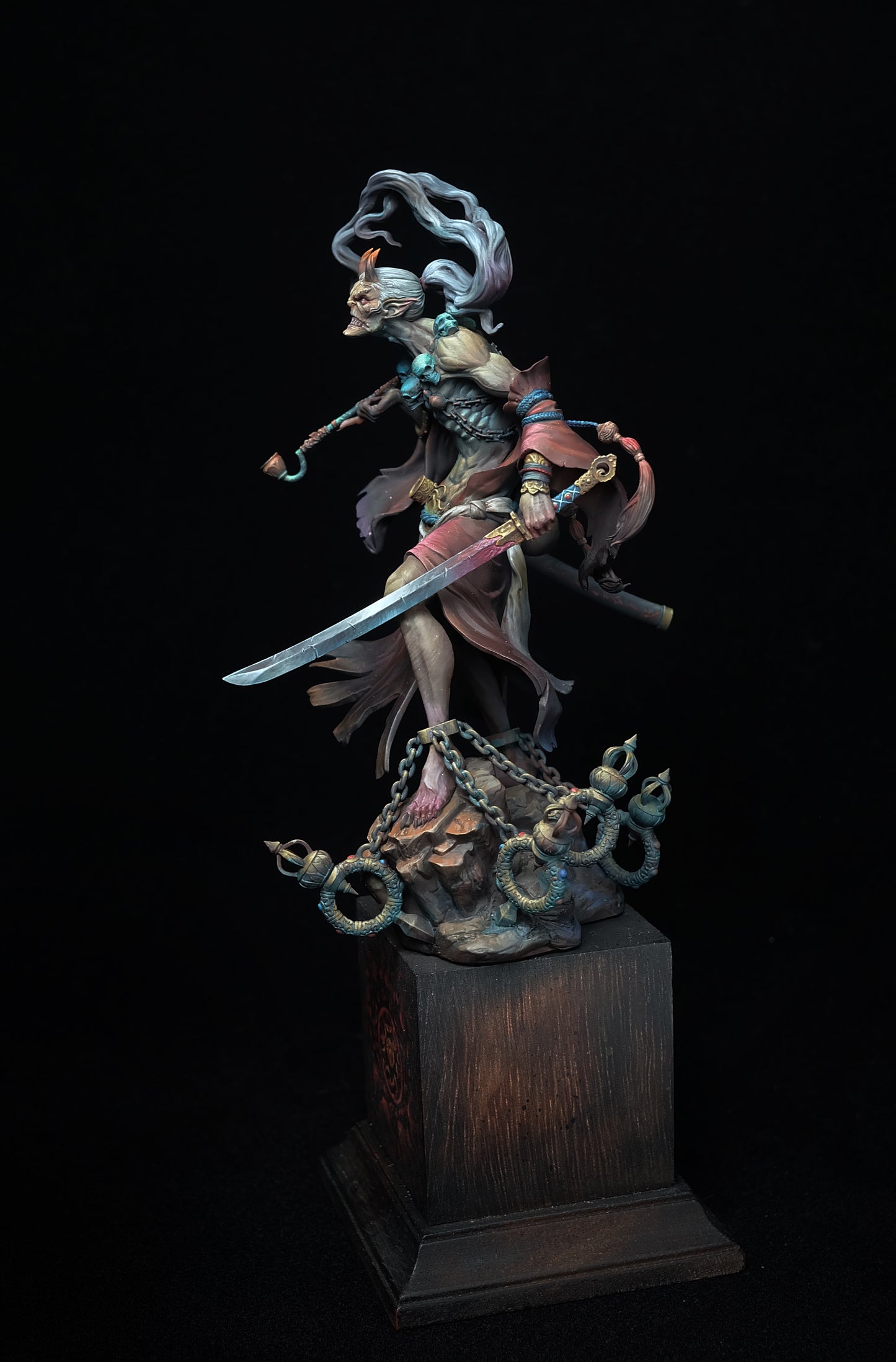 【XINGHUI】 HAN BA·RINGLEADER 90mm High-quality resin model(Limited Edition)