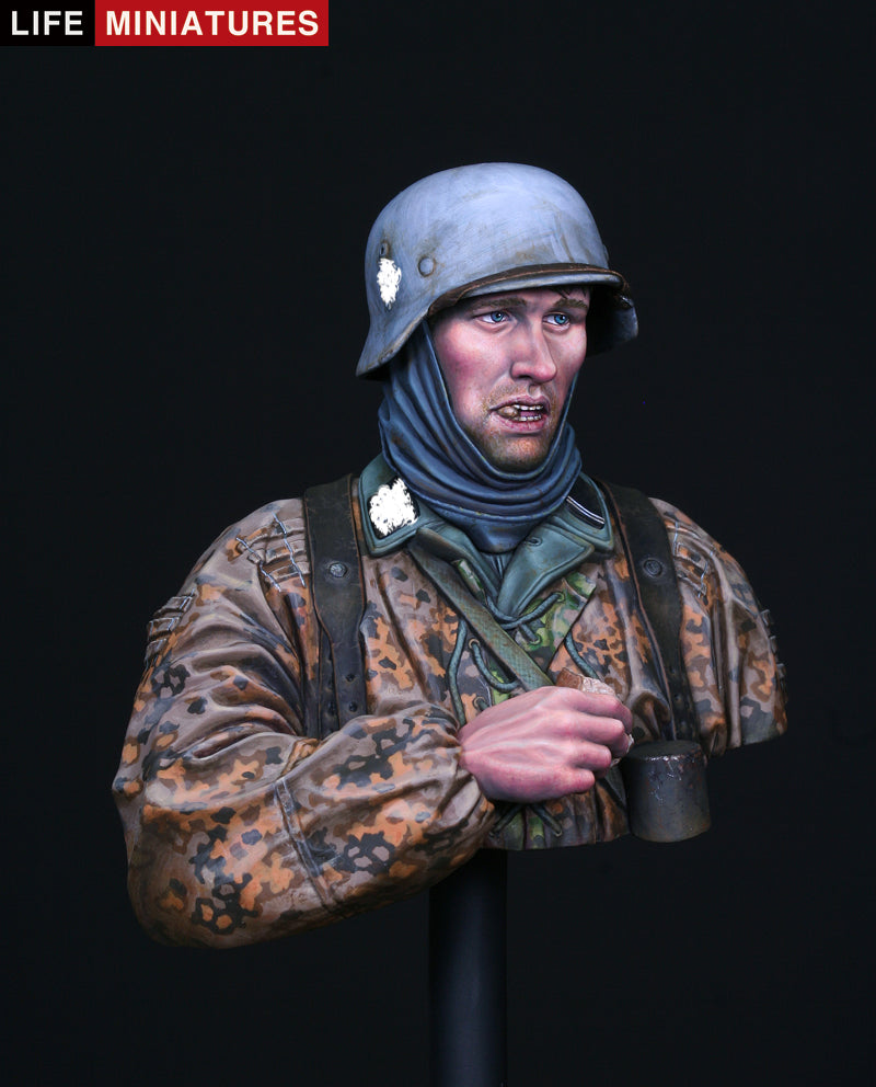 Life Waffen-SS Infantryman, Ardennes 1944 Bust