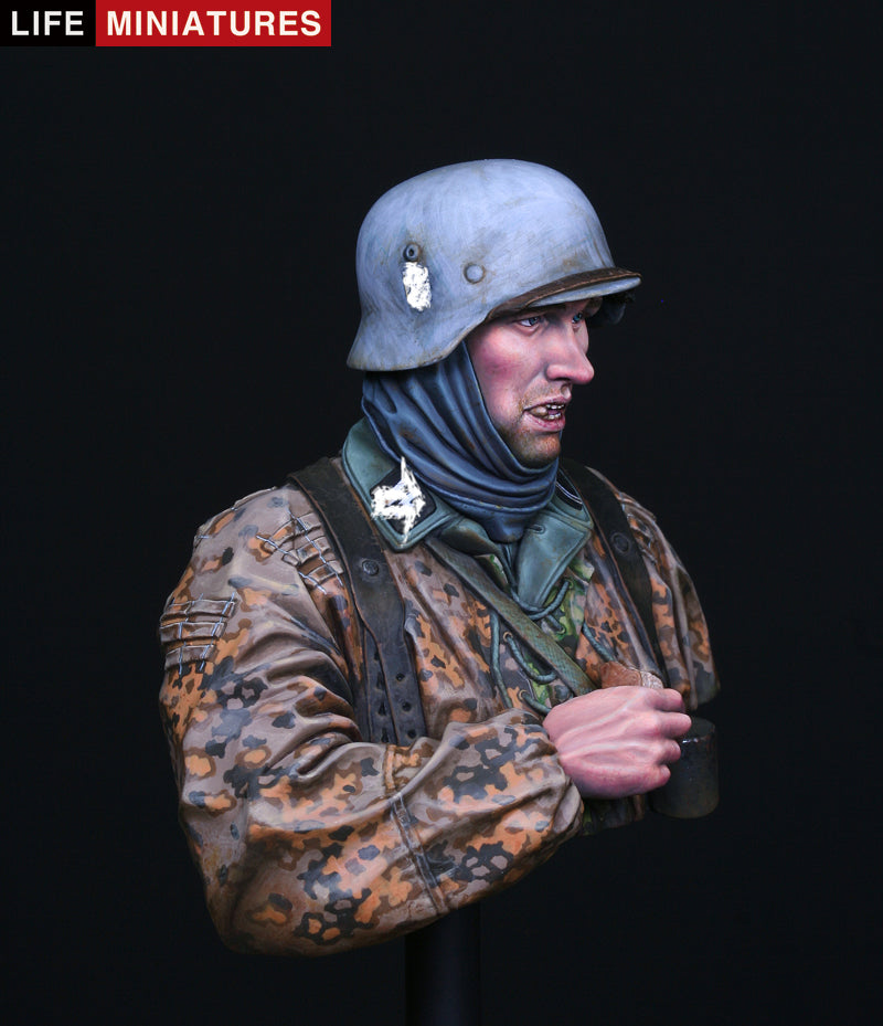 Life Waffen-SS Infantryman, Ardennes 1944 Bust