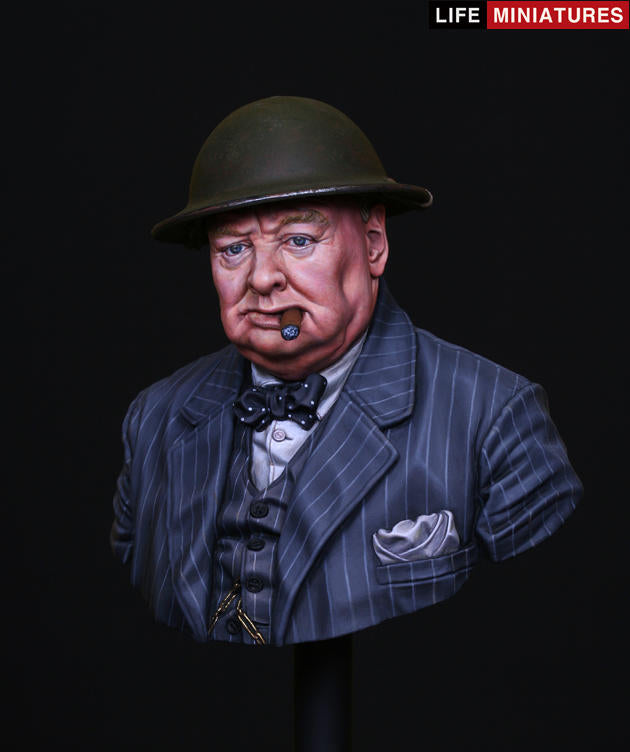 Life miniatures "Never Surrender" British Prime Minister Winston Churchill BUST