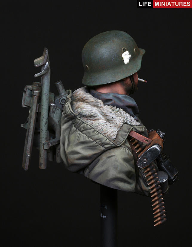 Life miniatures MG42 Tripod Carrier, Totenkopf Division, Kharkov 1943 BUST