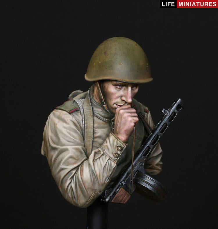 Life miniatures 'On The Edge of No Man's Land' WW2 Young Red Army Infantryman, Battle of Kursk BUST