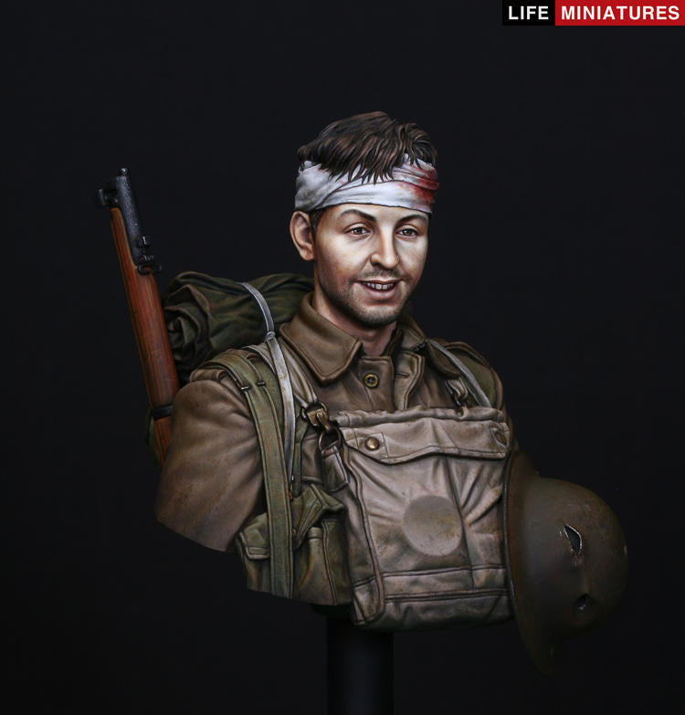 Life miniatures Retreat to Victory, Evacuation of British Expeditionary Force from Dunkirk, 1940 BUST