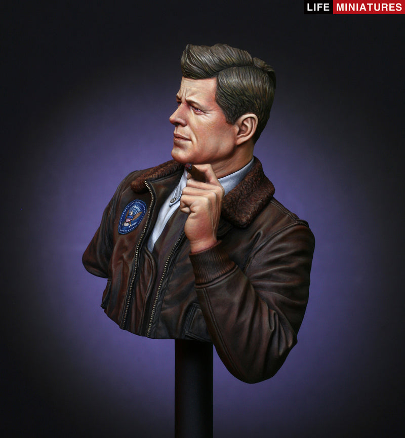 Life miniatures JFK, the 35th President of the United States BUST