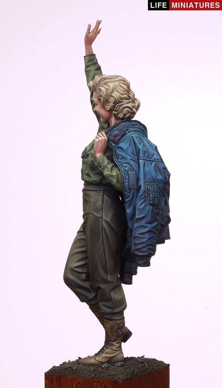 Life miniatures Marilyn Monroe in Korea for her USO tour 1954 1/16