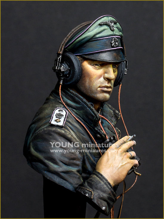 Young Miniatures SS Panzer Commander Normandie 1944  1/10 Bust Resin YM1876  BUST