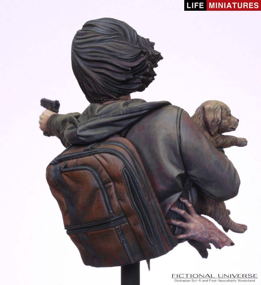 Life miniatures SURROUNDED BUST
