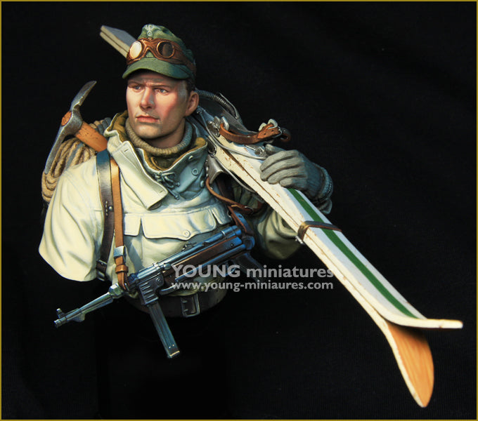 Young Miniatures WWII German Ski Jäger  1/10 Bust Resin YM1896 BUST