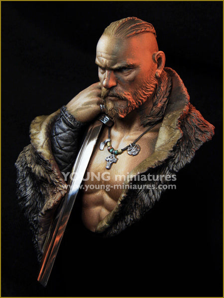 Young Miniatures The VIKING  1/10 Bust Resin YH1860 BUST