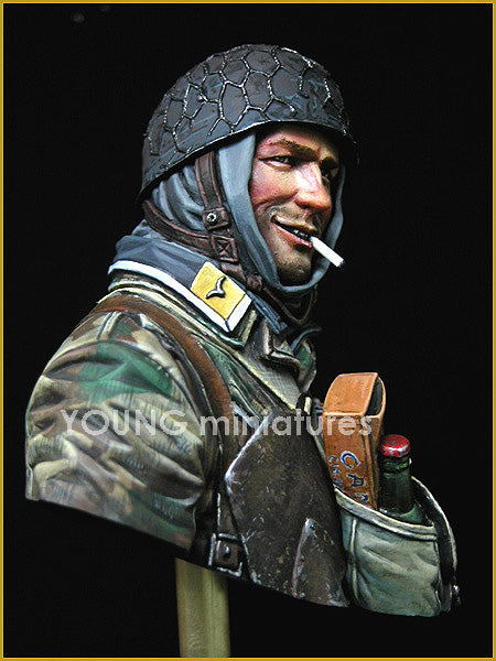 Young Miniatures German Fallschirmjager Ardennes 1944  1/10 Bust Resin YM1828 BUST