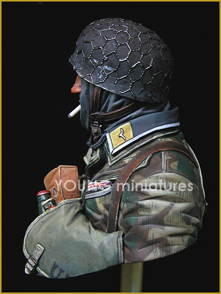 Young Miniatures German Fallschirmjager Ardennes 1944  1/10 Bust Resin YM1828 BUST