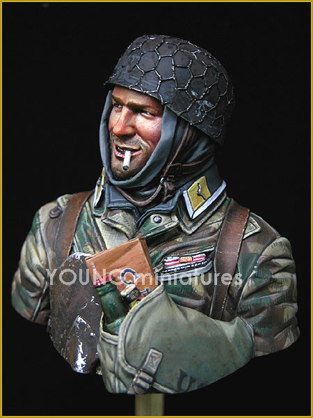 Young Miniatures German Fallschirmjager Ardennes 1944  1/10 Bust Resin YM1828 BUST