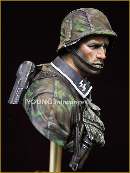 Young Miniatures German Waffen SS Battle of Kursk 1943  1/10 Bust Resin YM1840 BUST