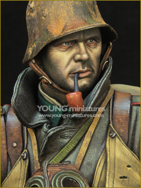 Young Miniatures GERMAN STORMTROOPER WWI  1/10 Bust Resin YM1857 BUST