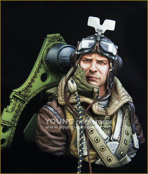 Young Miniatures RAF Spitfire Mk.l Pilot WWll  1/10 Bust Resin YM1868 BUST