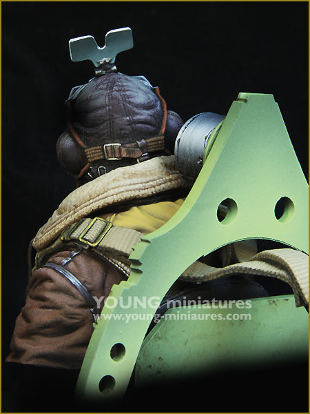 Young Miniatures RAF Spitfire Mk.l Pilot WWll  1/10 Bust Resin YM1868 BUST