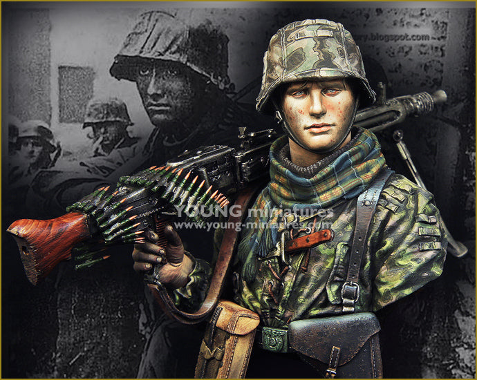 Young Miniatures Waffen SS Young Machine Gunner 1944  1/10 Bust Resin YM1869 BUST