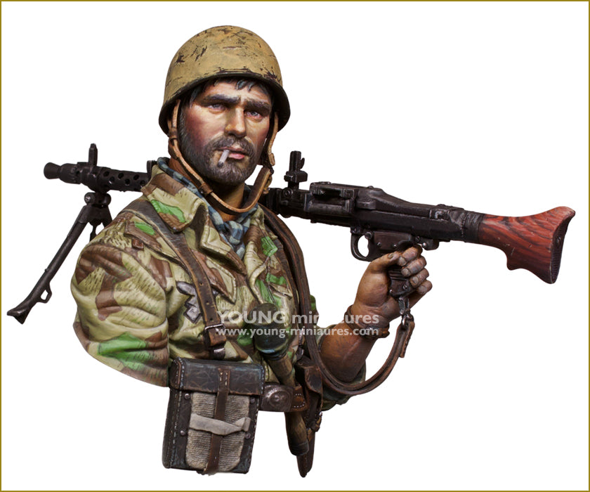 Young Miniatures WWII German Paratroopers  1/10 Bust Resin YM1892 BUST