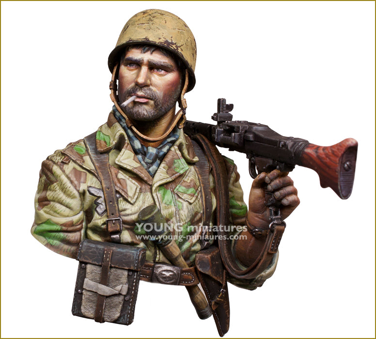 Young Miniatures WWII German Paratroopers  1/10 Bust Resin YM1892 BUST