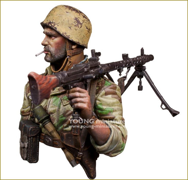 Young Miniatures WWII German Paratroopers  1/10 Bust Resin YM1892 BUST