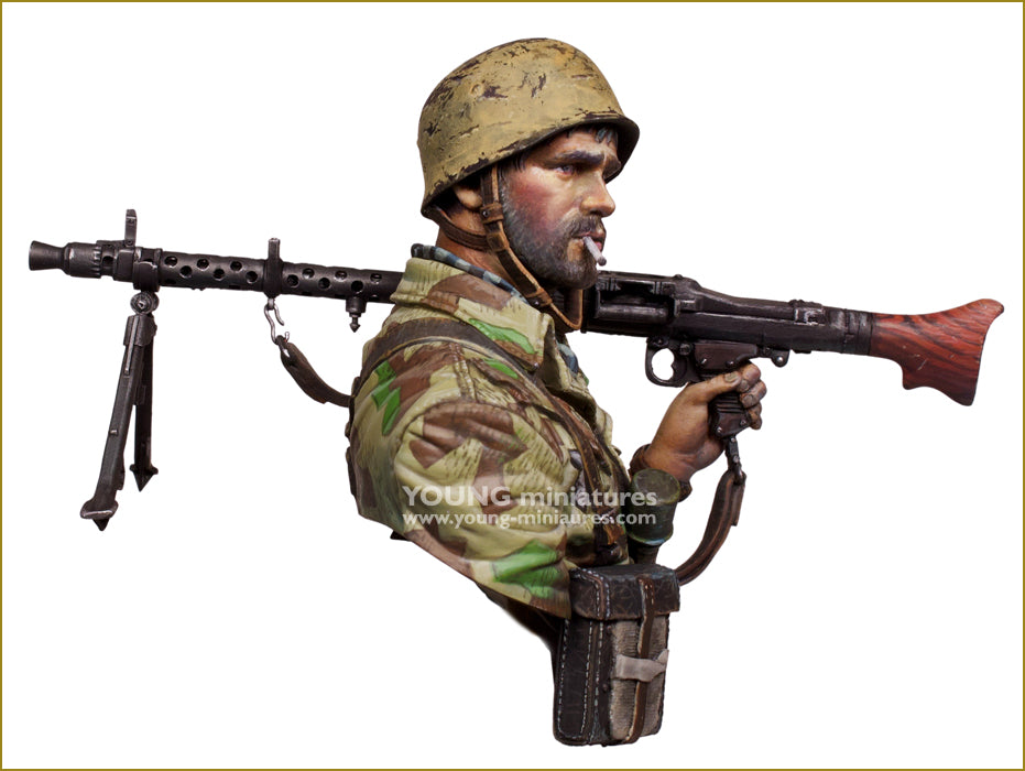 Young Miniatures WWII German Paratroopers  1/10 Bust Resin YM1892 BUST